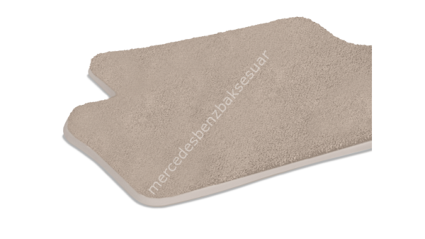 Mercedes Benz Kadife paspaslar EXCLUSIVE, Kardan tüneli paspaslı arka bölüm, 3 parçalı Bej