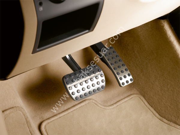 Mercedes Benz Spor Pedal Seti Otomatik Vites'li Araçlara