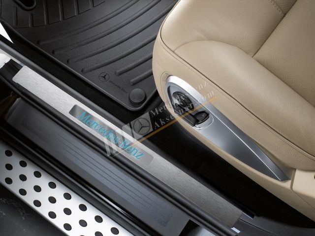 Mercedes Benz Krom Kapı Eşik Kaplaması Set 2 parça