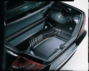 Mercedes Benz Bagaj Havuz Paspas