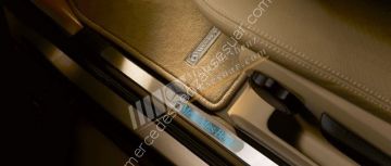 Mercedes Benz Krom Kapı Eşik Kaplaması Set 4 parça (ışık hariç)