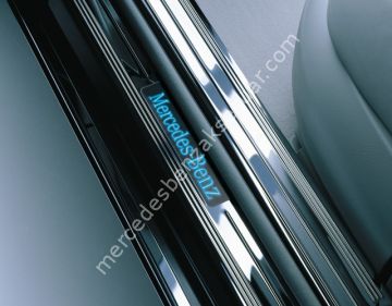 Mercedes Benz Işıklı Krom Eşik Kaplaması 2 Kapı