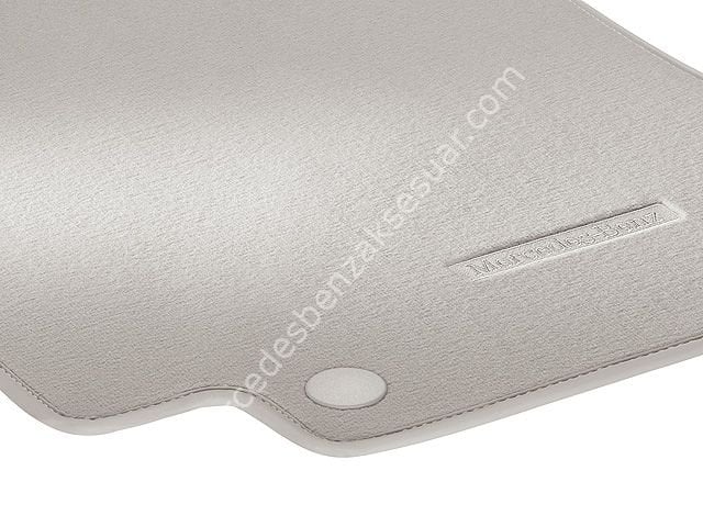 Mercedes Benz Kadife Paspas