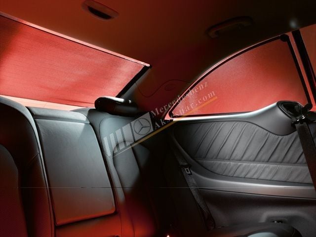 Mercedes Benz Arka Kapı Cam Perdesi Sol