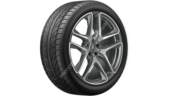 AMG 5 çift kollu jant, 53,3 cm (21 inç), Ön