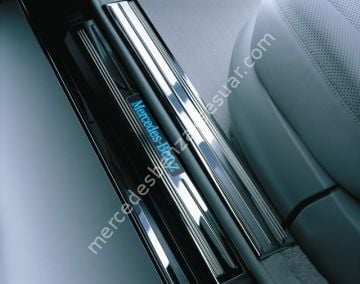 Mercedes Benz Işıklı Krom Eşik Kaplaması 2 Kapı