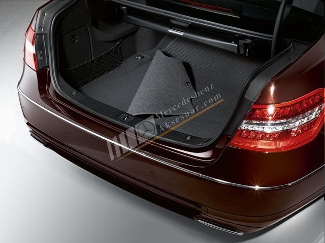 Mercedes Benz Bagaj Paspas