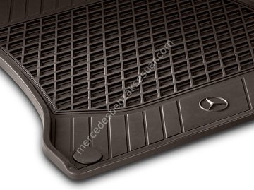 Mercedes Benz Lastik Paspas Ön