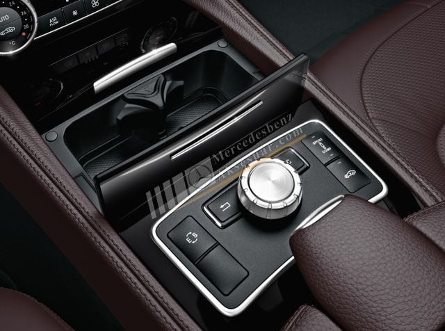 Mercedes Benz Bardaklık