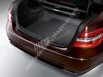 Mercedes Benz Bagaj Paspas