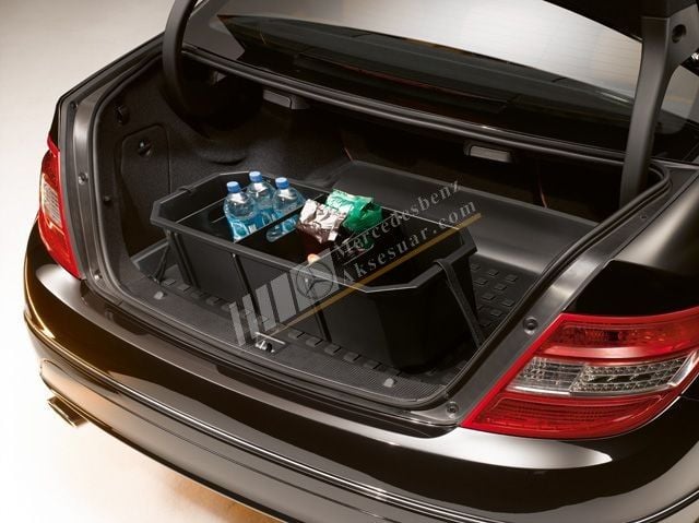 Mercedes Benz Saklama Kutusu