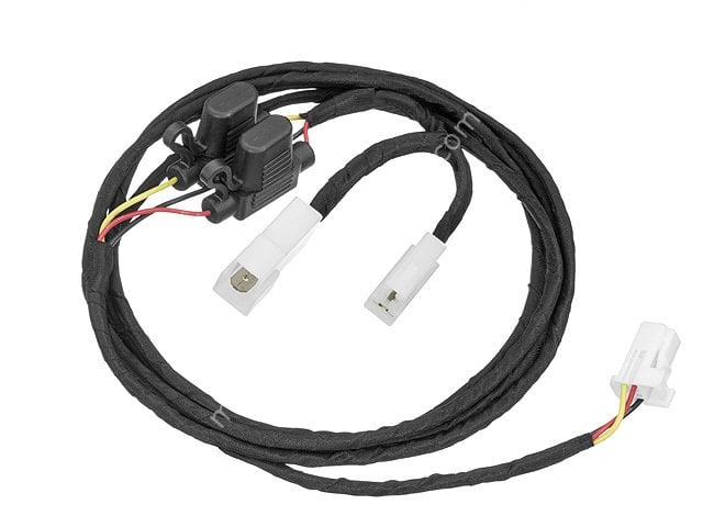 Mercedes Benz Arka Eğlence Sistemi Tesisatı