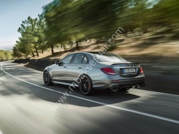 E63 AMG Bagaj Spoıler