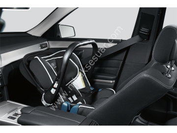 Mercedes Benz Çocuk koltuğu