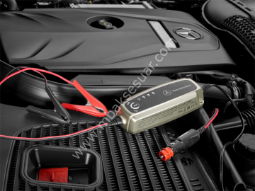 Mercedes Benz Garaj İçin Akü Şarzı 5 AMP.