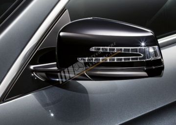 Mercedes Benz Piyano Black Ayna Kapağı