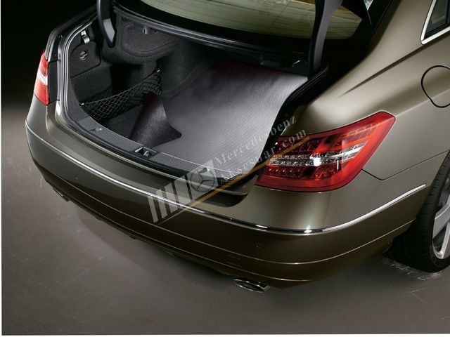 Mercedes Benz Bagaj Paspas
