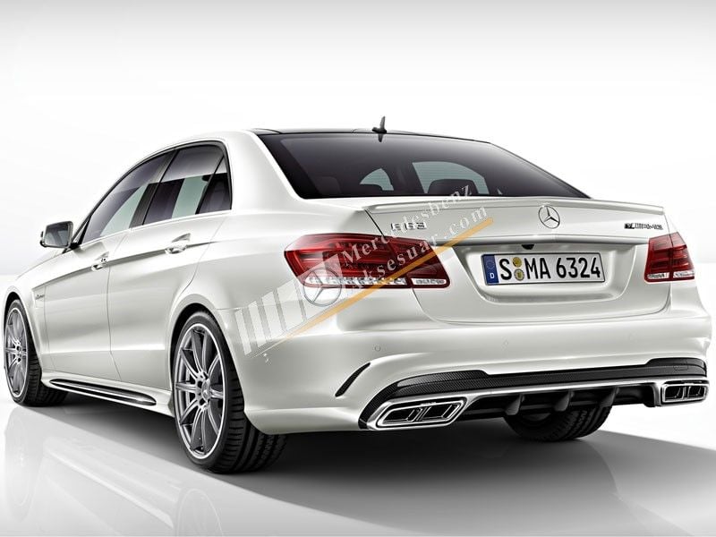 E 63 AMG ARKA TAMPON
