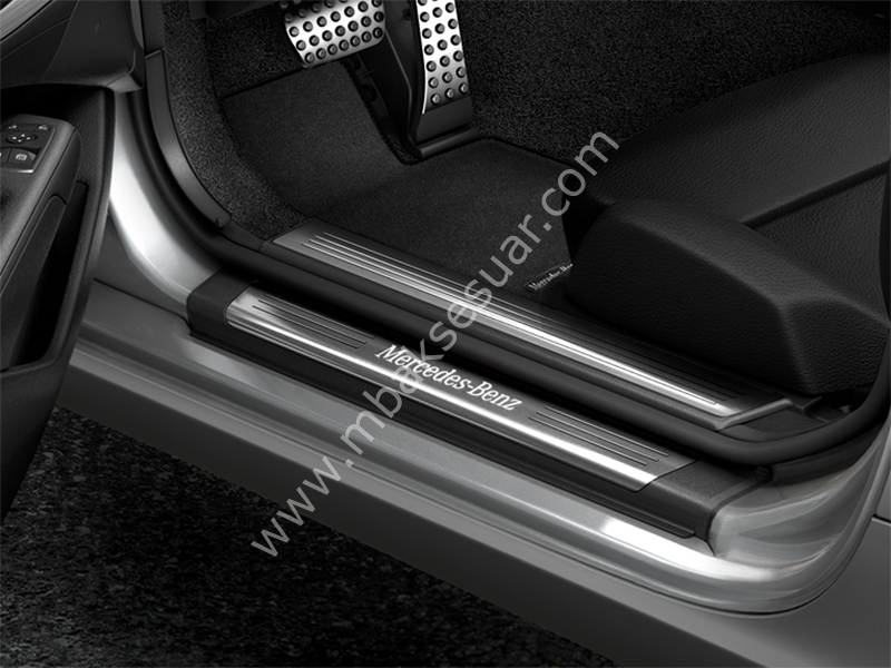 Mercedes Benz Işıklı Basamak