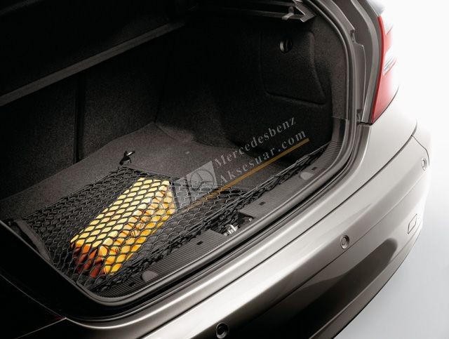 Mercedes Benz Bagaj İçi Taban File