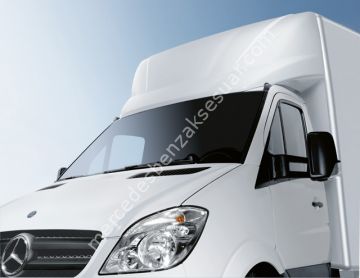 Mercedes Benz Tavan Rüzgarlığı