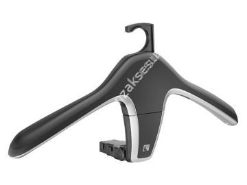 Mercedes Benz Başlık Elbise Askısı