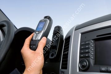 Mercedes Benz Telefon Konsolu