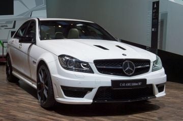 C 63 AMG 507 EDİTİON ÖN GÖRÜNÜM PAKETİ