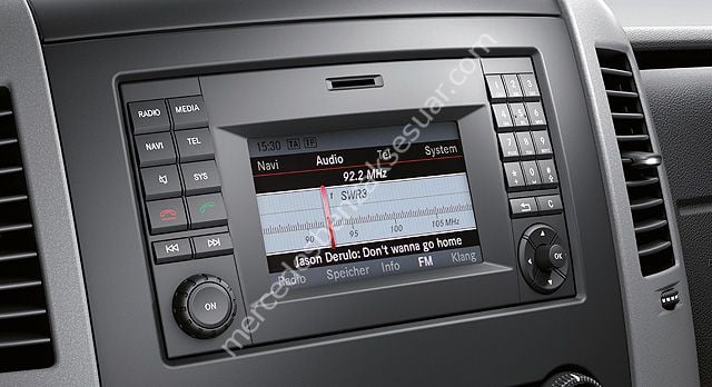 Mercedes Benz Audio 15