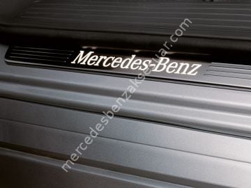 Mercedes Benz Işıklı Basamak