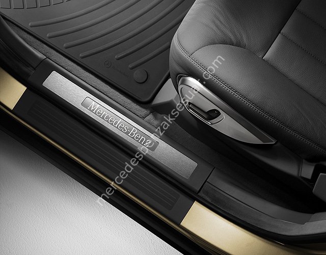 Mercedes Benz Krom Kapı Eşik Kaplaması Sol