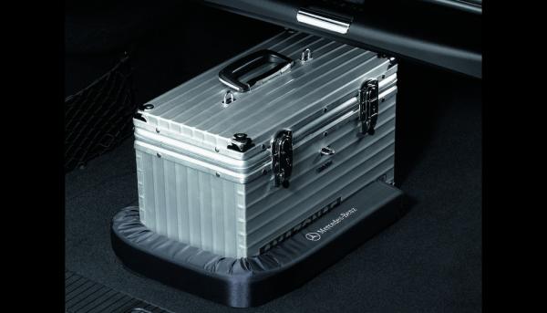 Mercedes Benz Bagaj sabitleme