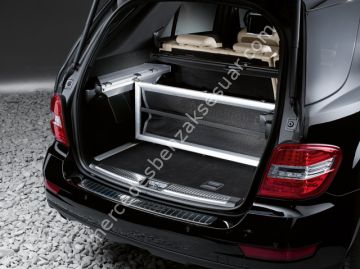 Mercedes Benz Bagaj İçi Yük Bölmesi