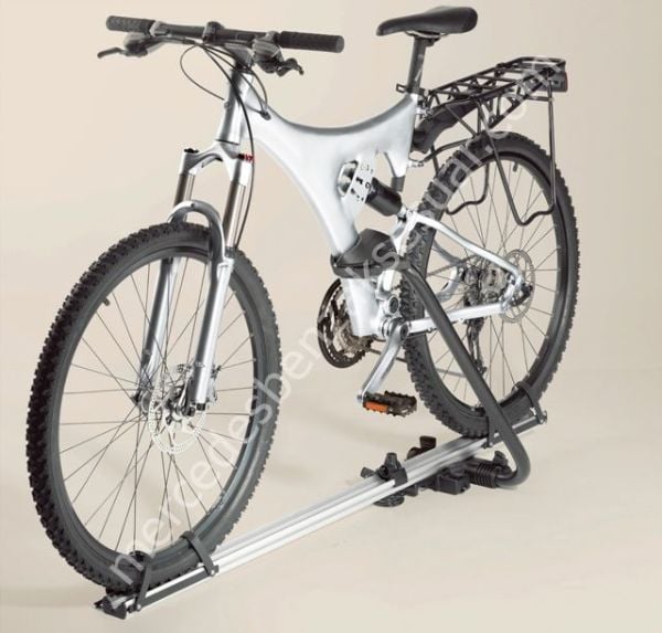 Mercedes Benz Bisiklet Taşıyıcısı Aparatı