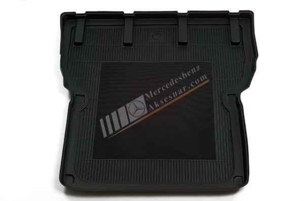 Mercedes Benz Bagaj Havuz Paspas