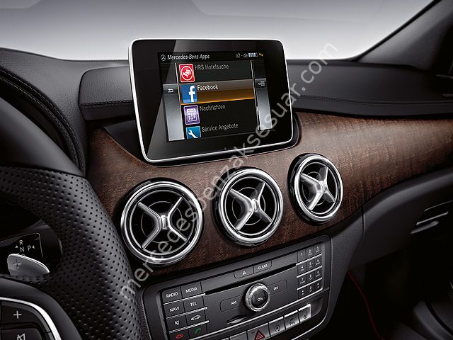 Mercedes Benz COMAND Online DVD' li