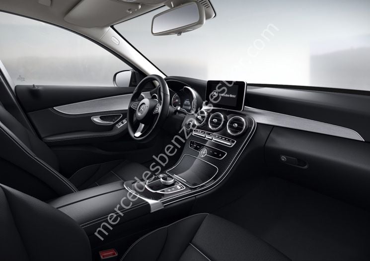 AMG Parlak Karbon Orta Konsol Kaplaması