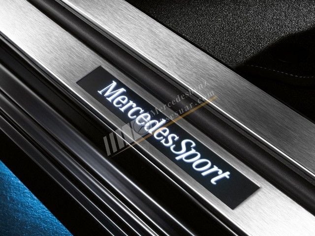 Mercedes Benz Işıklı Krom Eşik Kaplaması